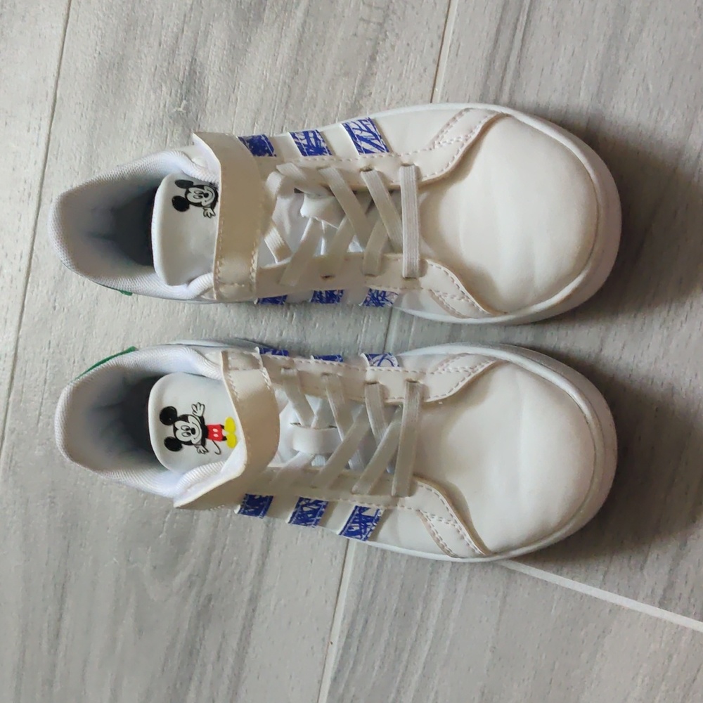 Adidas Mickey Mouse boys sneakers - Picture 2 of 6